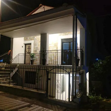 Anchor House *